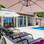 Holiday home Beautiful In With Wifi