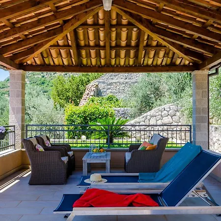 Beautiful In With Wifi Holiday home