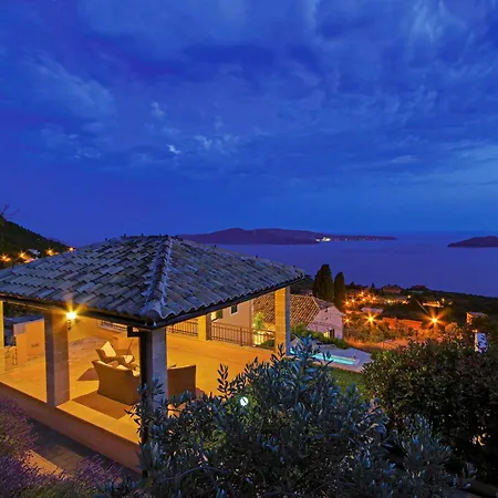 Beautiful In With Wifi Holiday home *